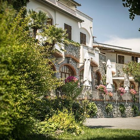 Il Capanno Hotell Pietra Ligure Exteriör bild