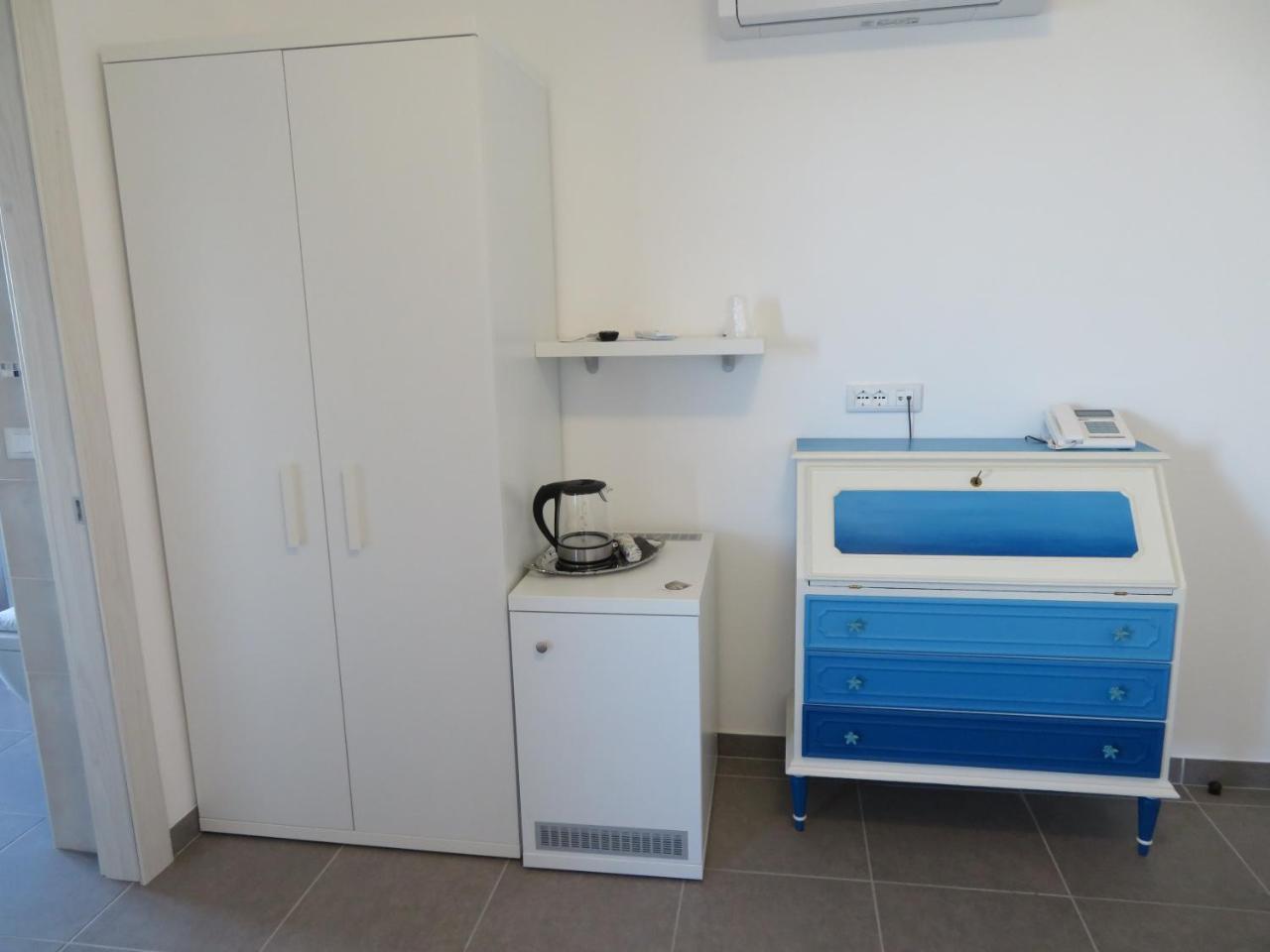 Il Capanno Hotell Pietra Ligure Exteriör bild